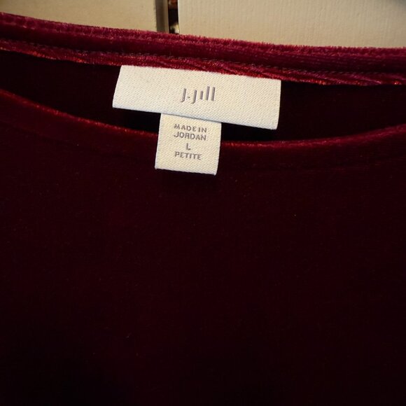 J. Jill Velvet Long Sleeve Tunic Top - Picture 2 of 2